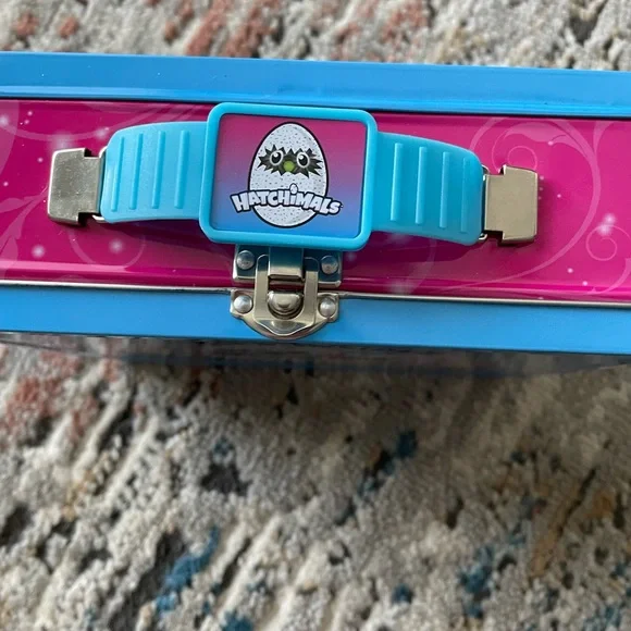 Hatchimal lunch box - Picture 2 of 3